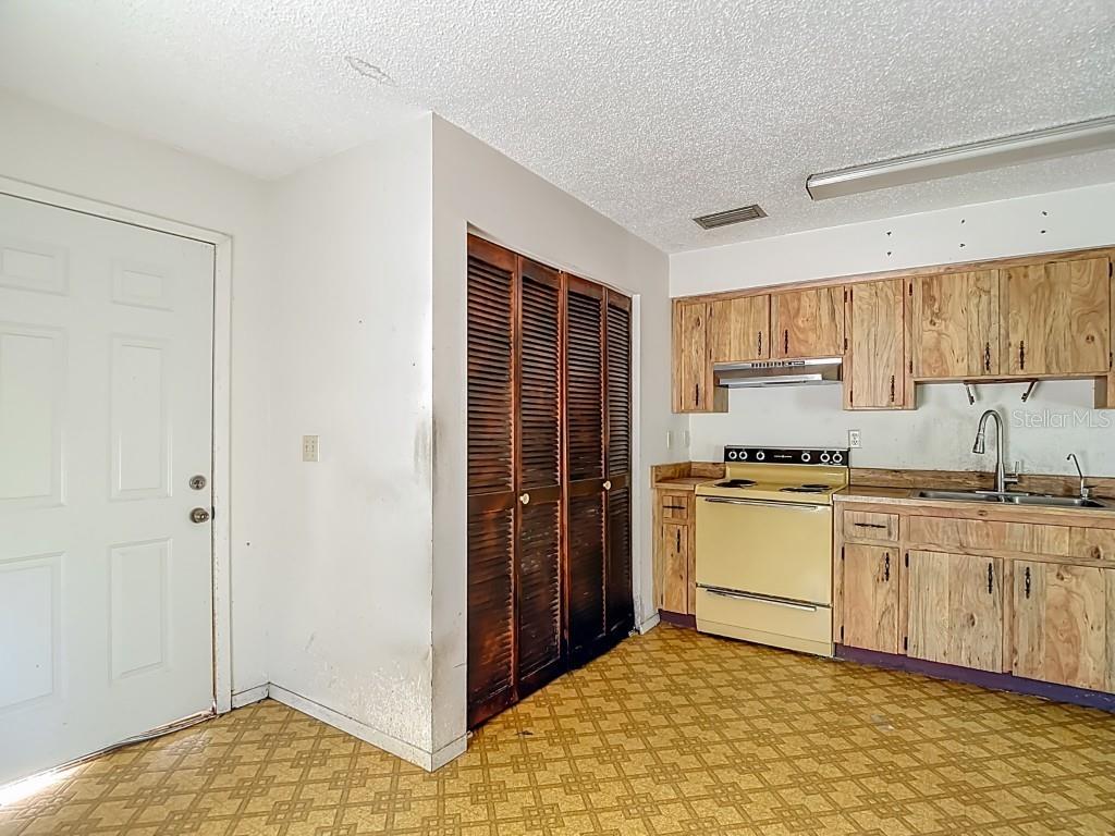 HILLSBORO PARK - Residential