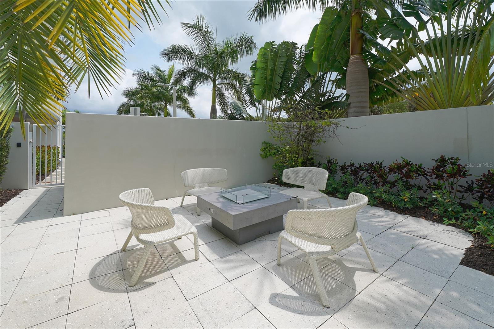 PARK RESIDENCES/LIDO KEY - Residential