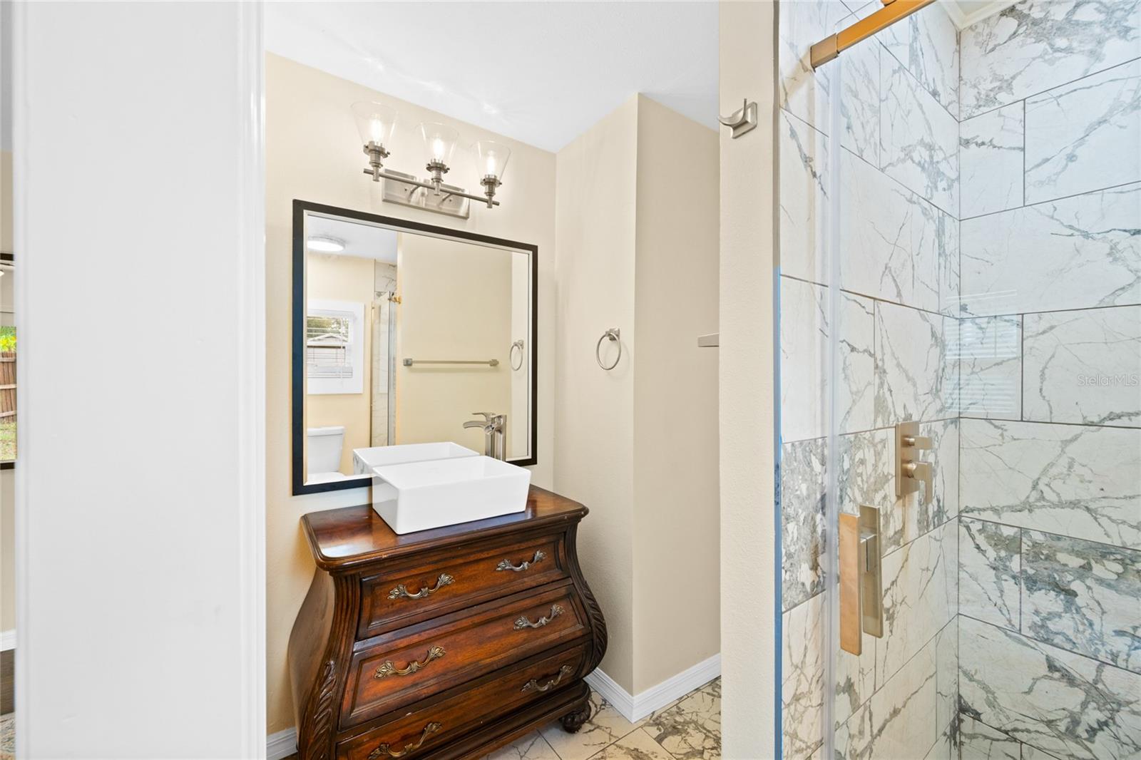 MOUNT DORA OAKWOOD - Residential Lease