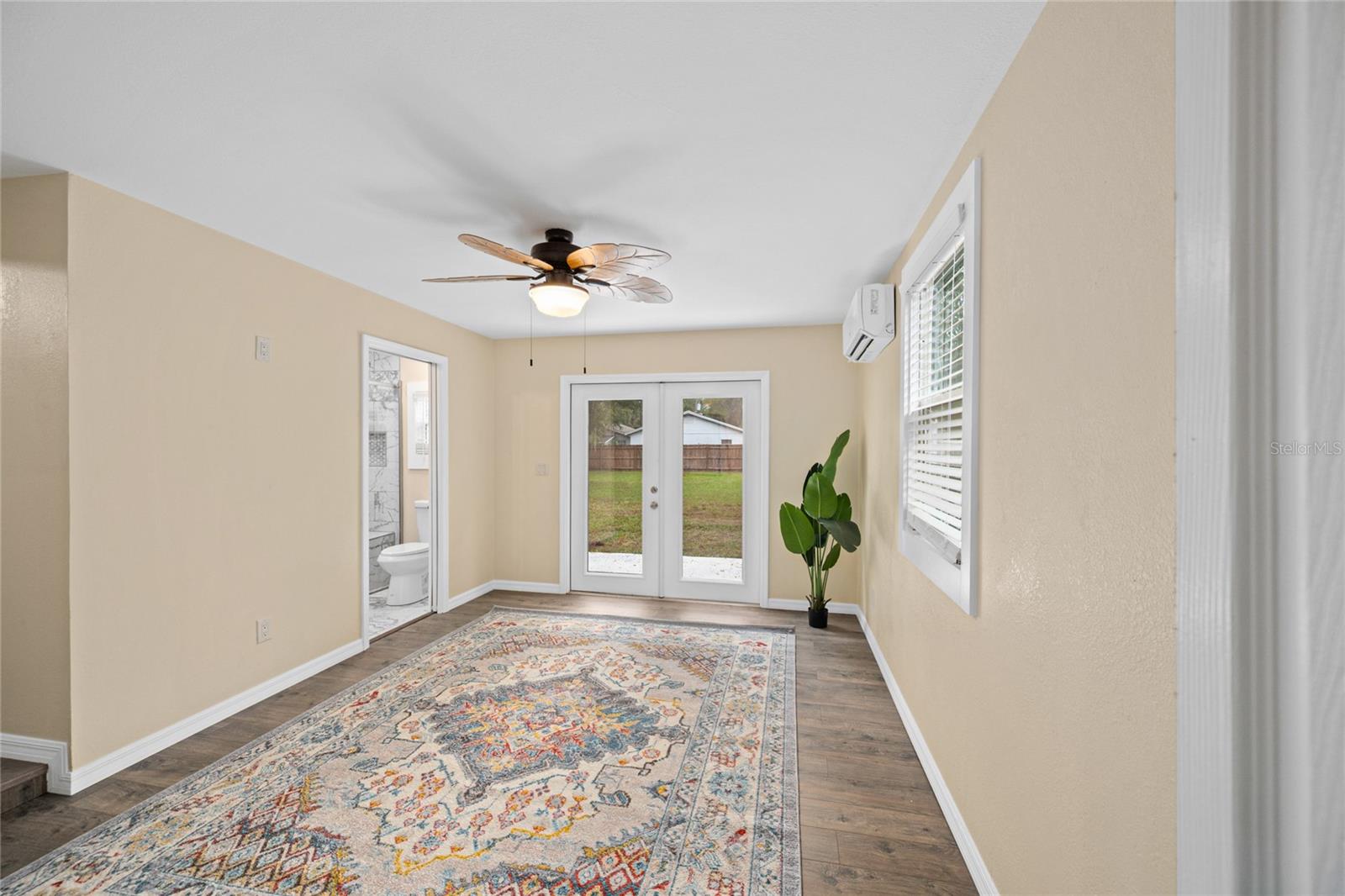 MOUNT DORA OAKWOOD - Residential Lease