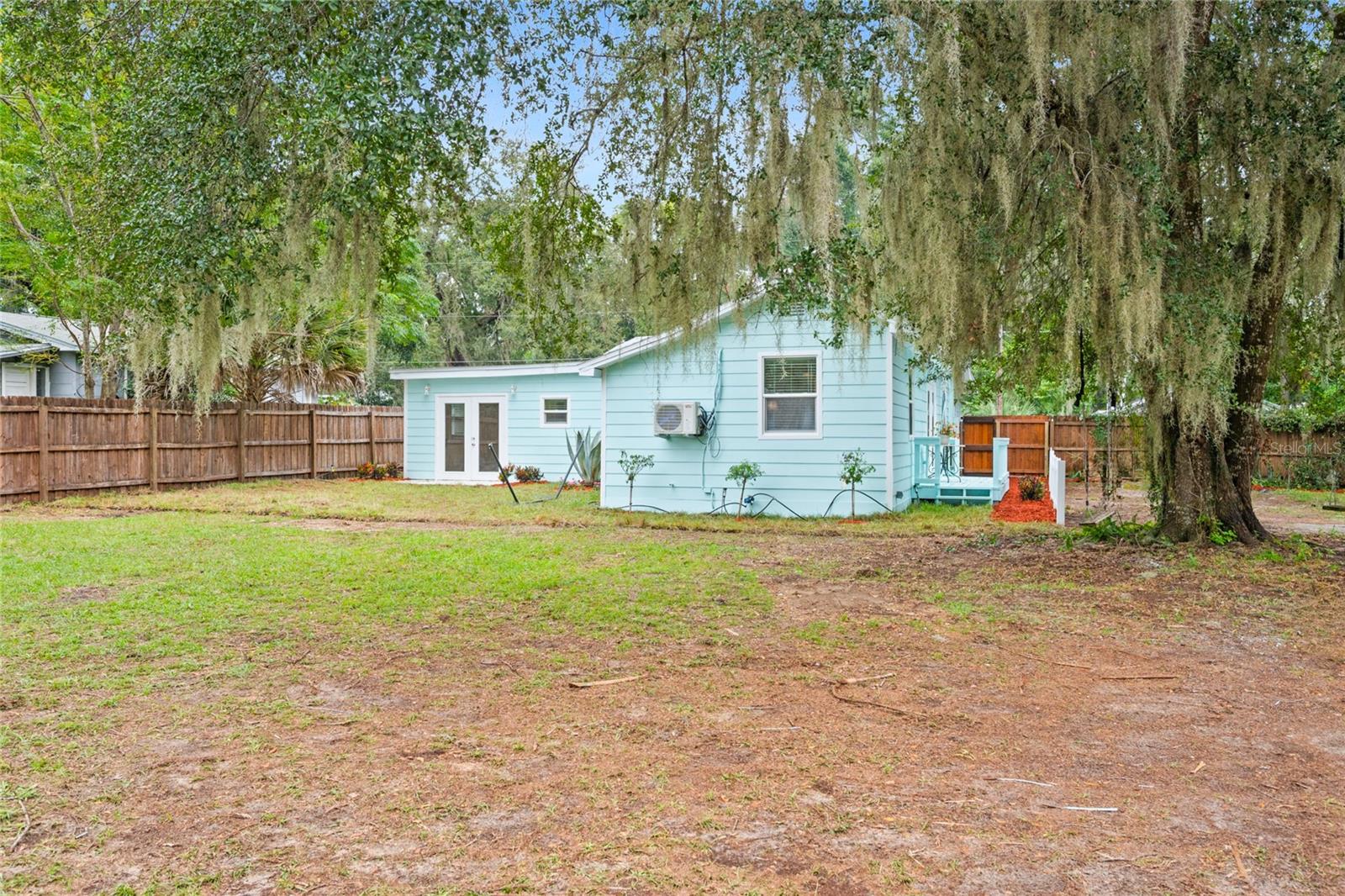 MOUNT DORA OAKWOOD - Residential Lease