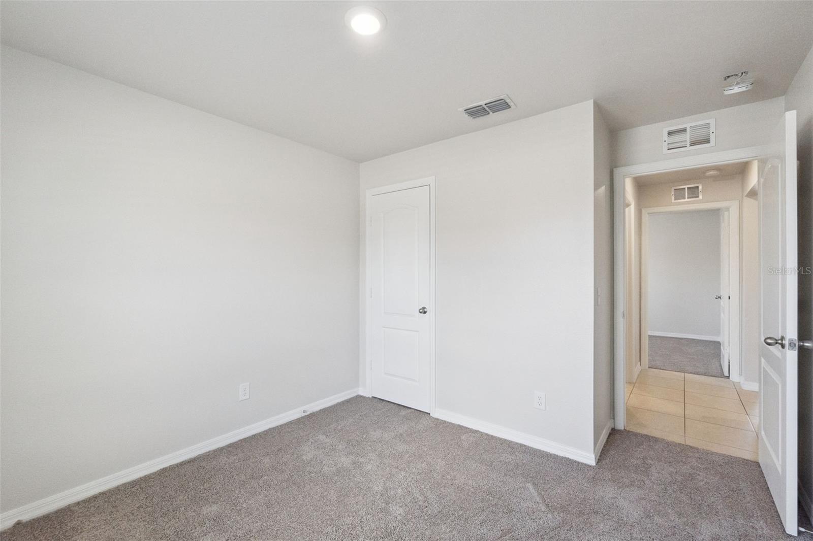 1740 CANAAN LOOP