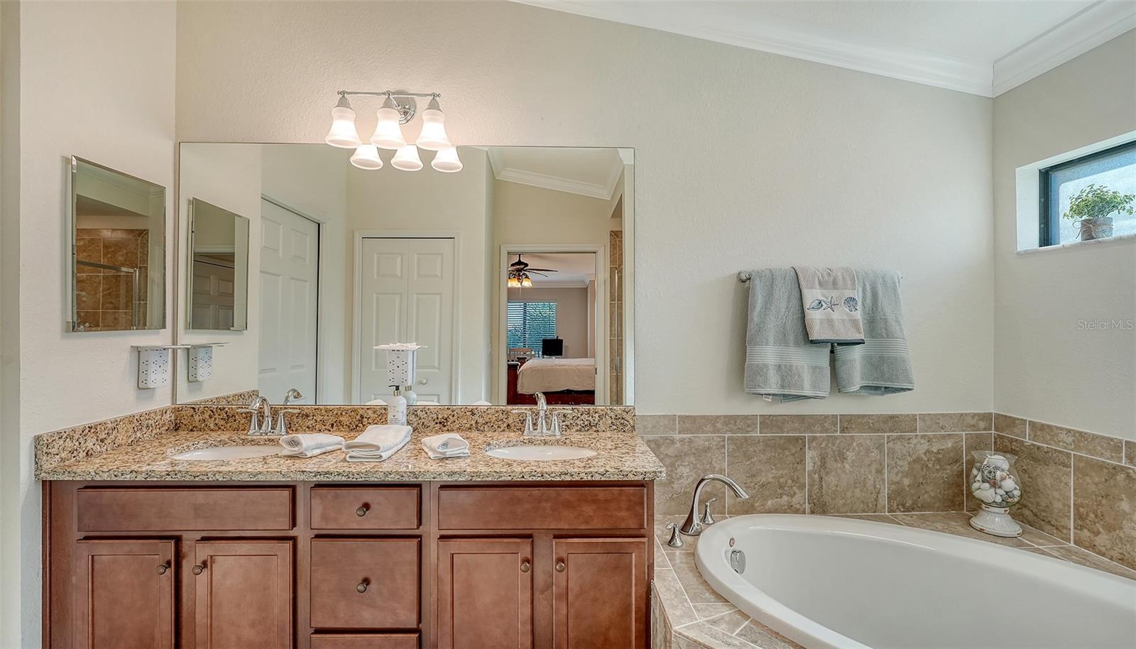 LAKEWOOD NATIONAL GOLF CLUB - Residential Lease