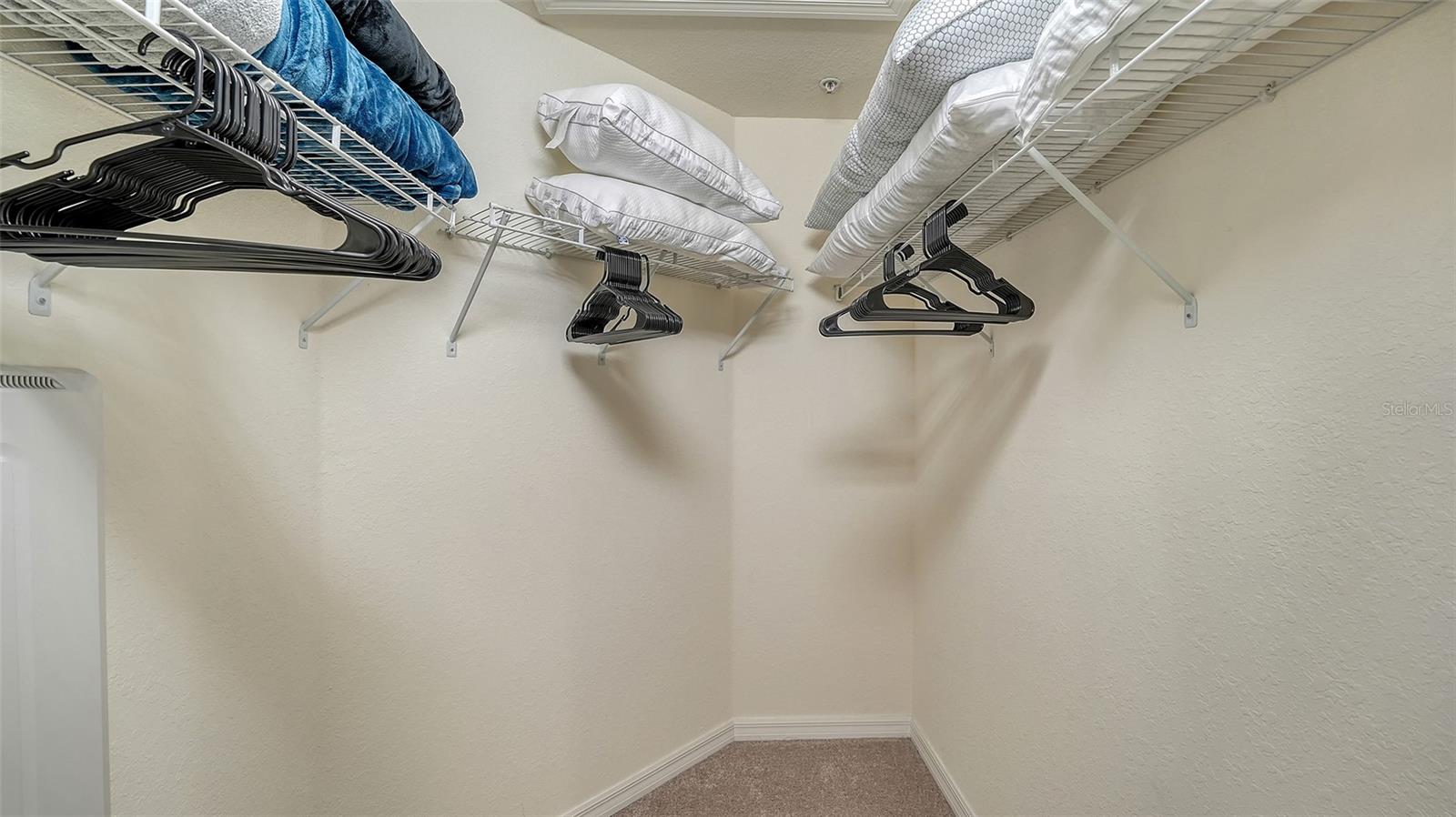 LAKEWOOD NATIONAL GOLF CLUB - Residential Lease