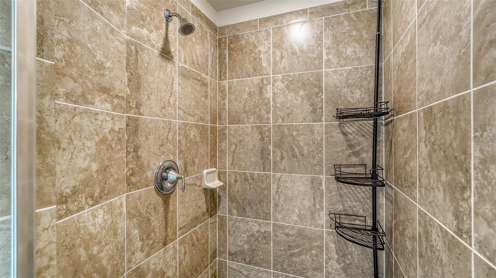 LAKEWOOD NATIONAL GOLF CLUB - Residential Lease