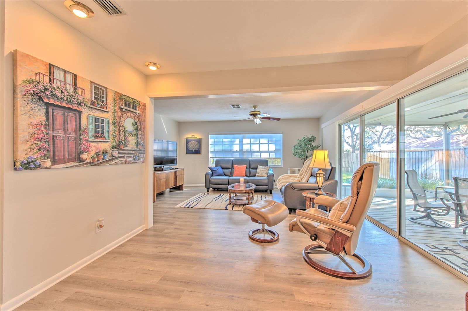 TEMPLE TERRACE ESTATES - Residential