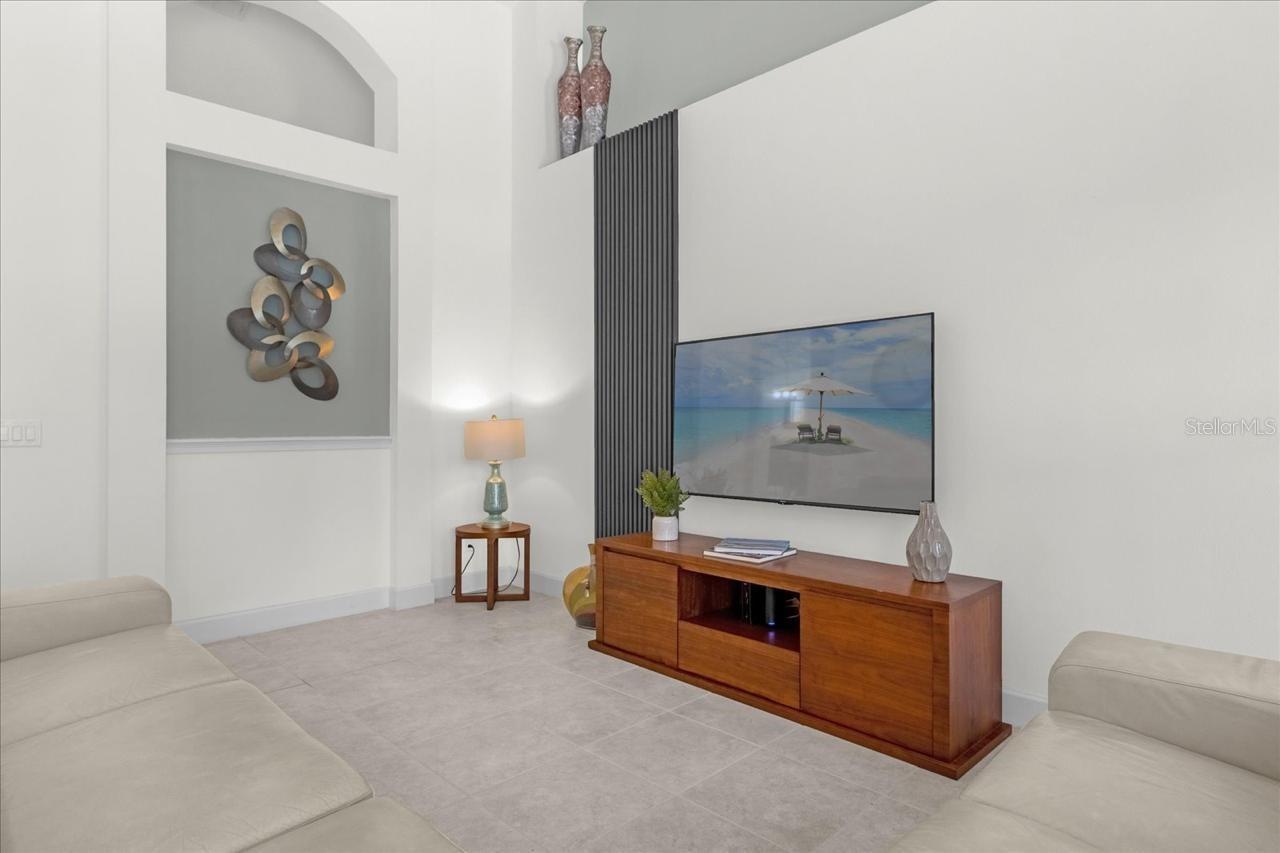 OAKMONT PH 01 - Residential