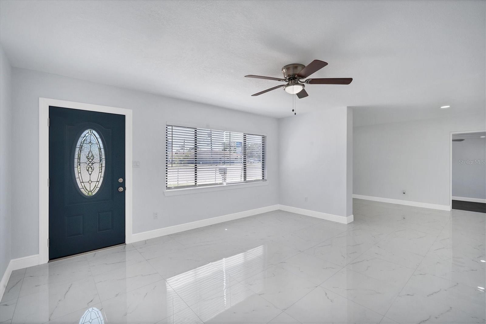 LAKE PEARL ESTATES - Residential Lease