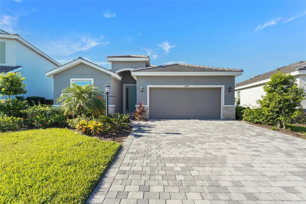 Photo of 18030 Tavernside Trail, Bradenton, FL 34211 (MLS # A4702948)