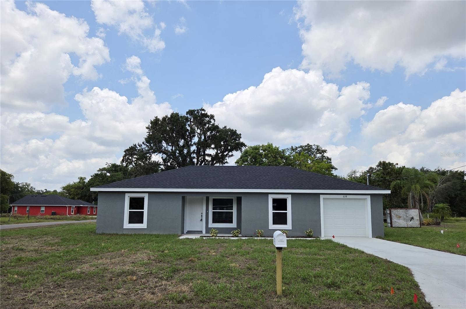 Listing image 1