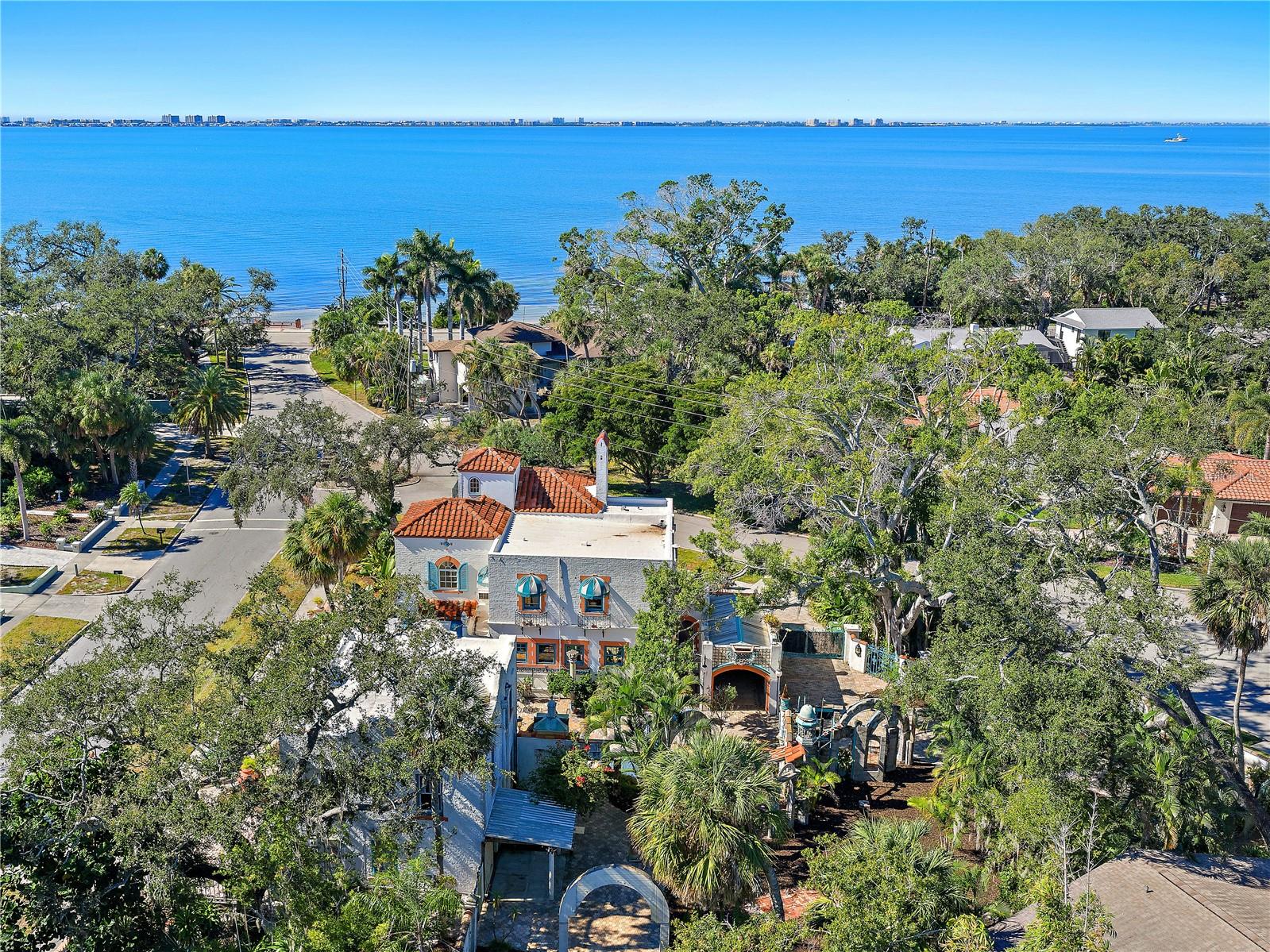 2830 BAY SHORE CIRCLE