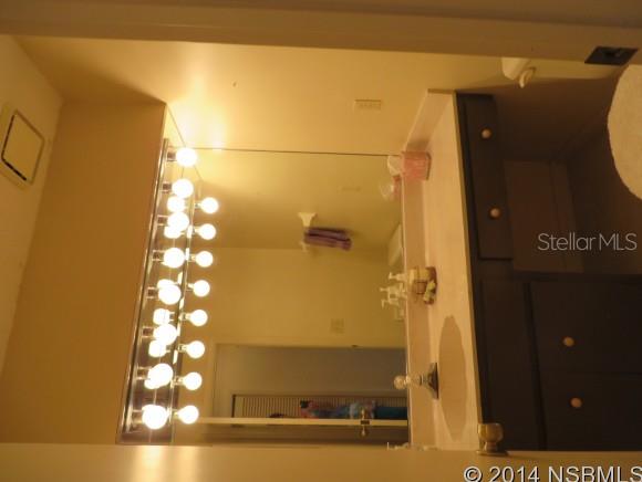 Woodside At Spruce Creek Condo Ph 01 - Residential