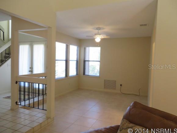 Woodside At Spruce Creek Condo Ph 01 - Residential