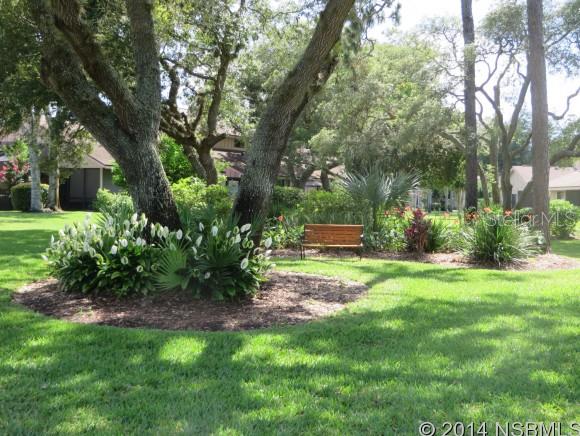 Woodside At Spruce Creek Condo Ph 01 - Residential