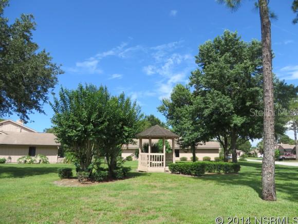 Woodside At Spruce Creek Condo Ph 01 - Residential