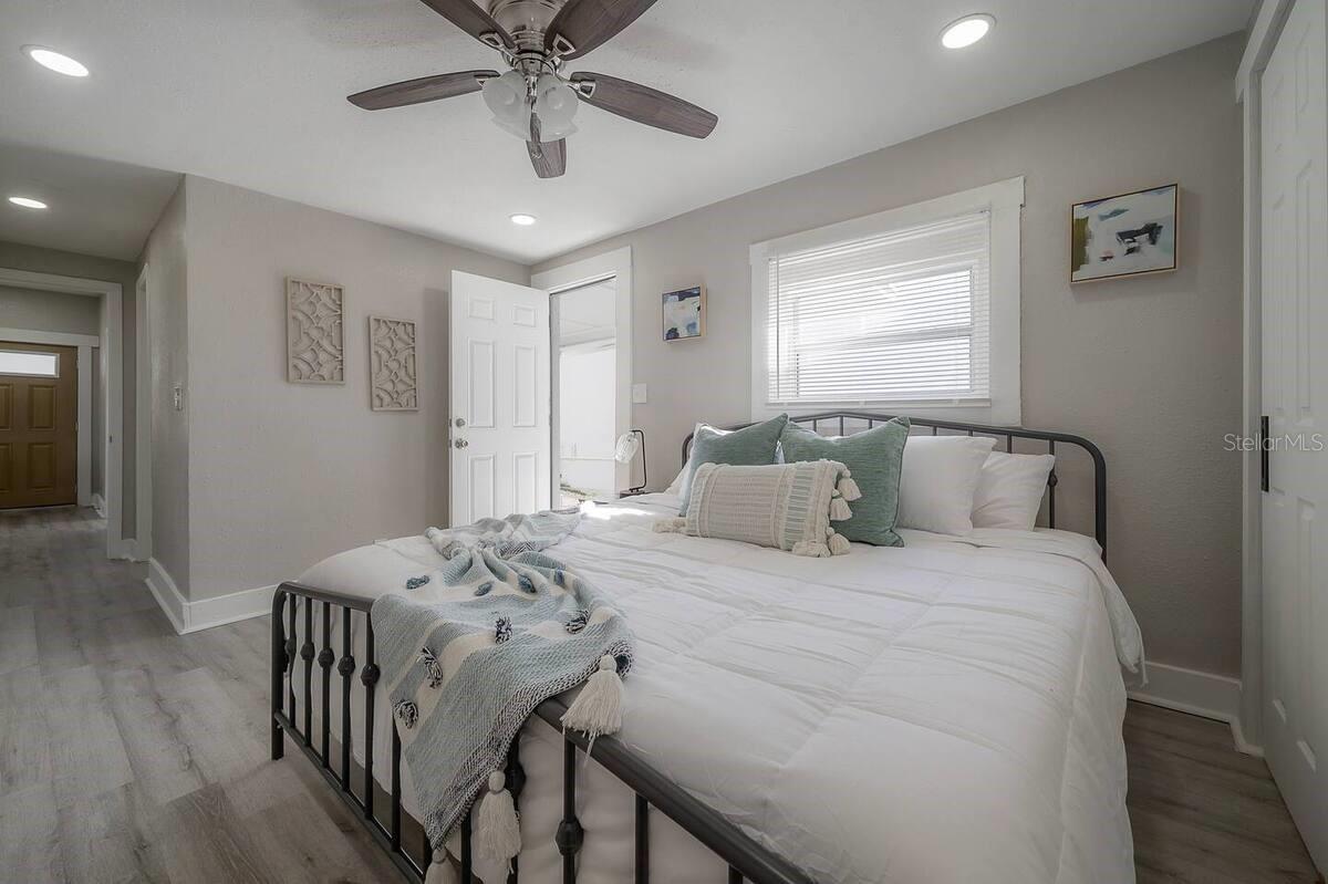 MERRIAMS - Residential