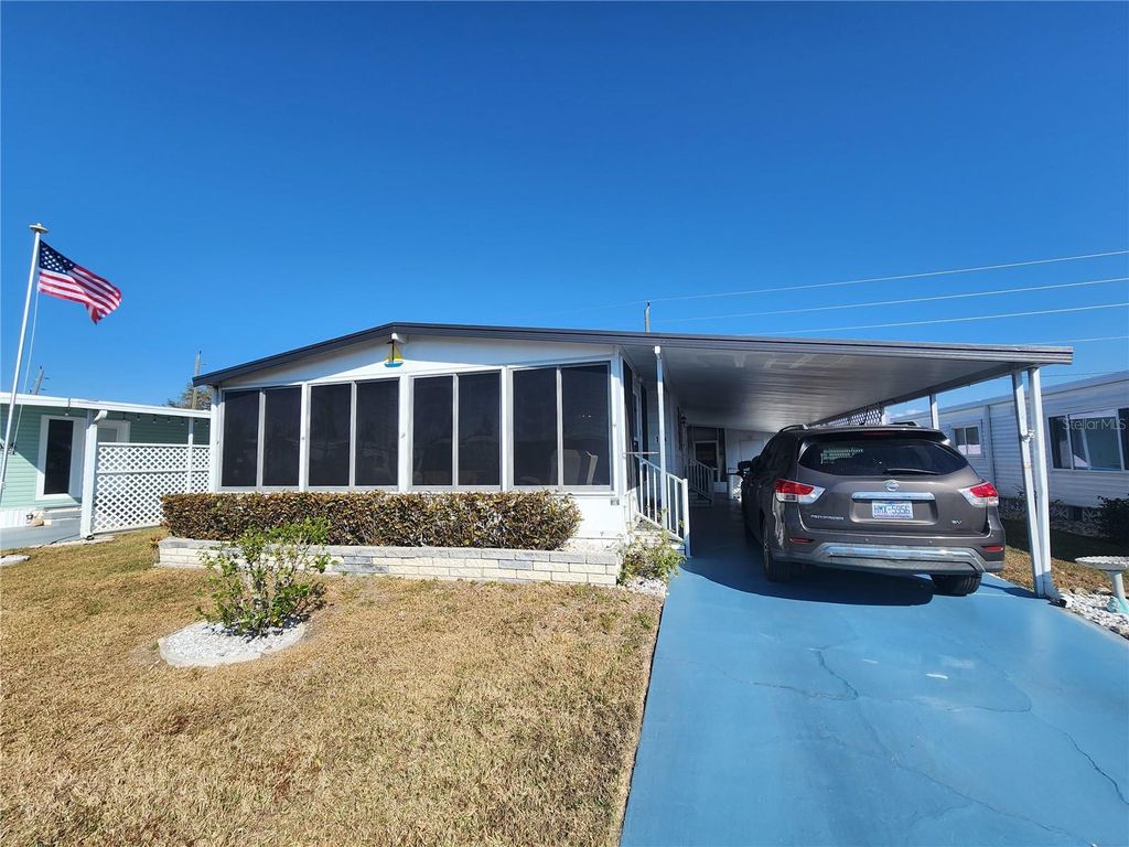 Photo of 808 53rd Avenue E #19, Bradenton, FL 34203 (MLS # A4682593)