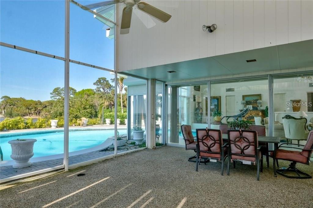 SAPPHIRE SHORES - Residential