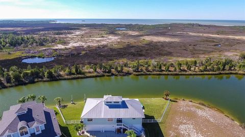 A home in HERNANDO BEACH