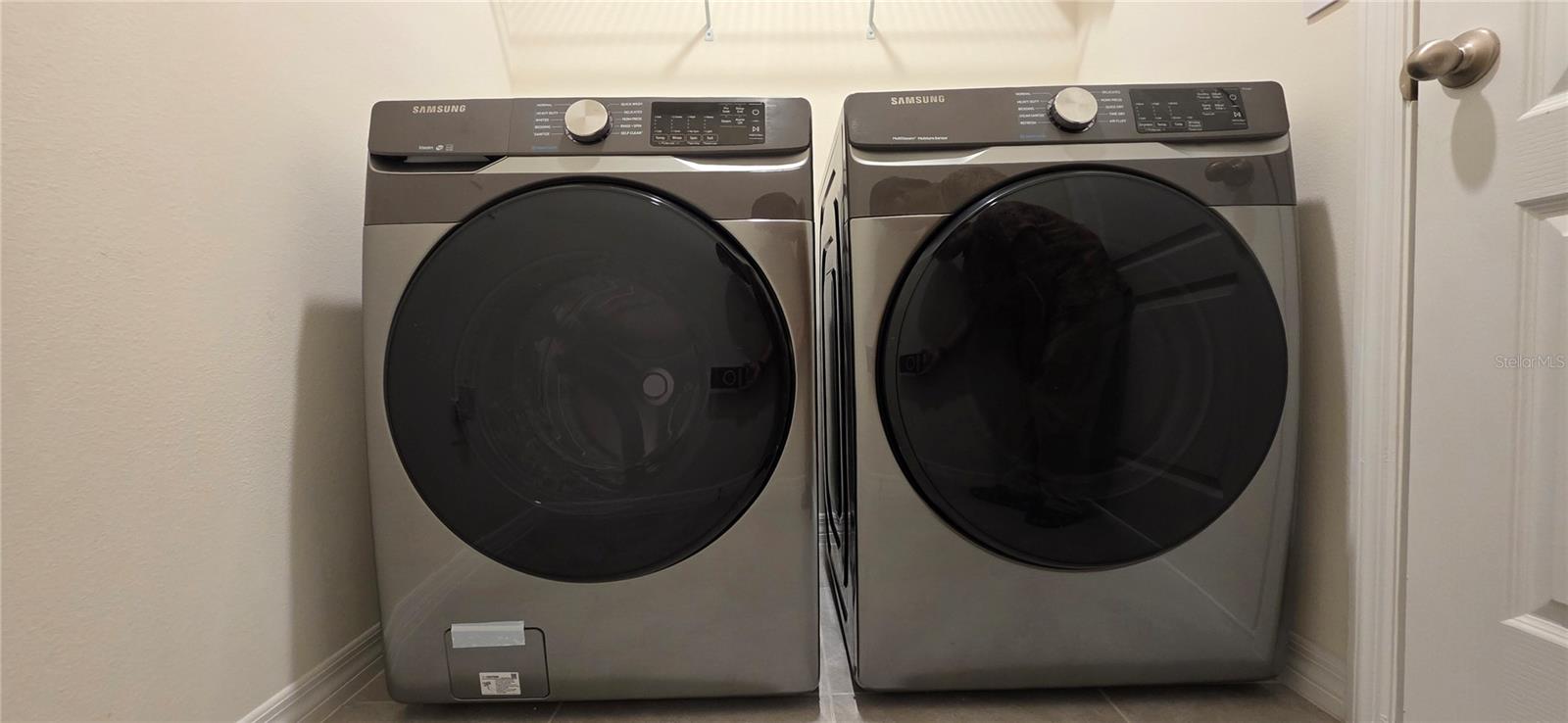 RIVERBEND AT CAMERON HEIGHTS PH 2 - Residential