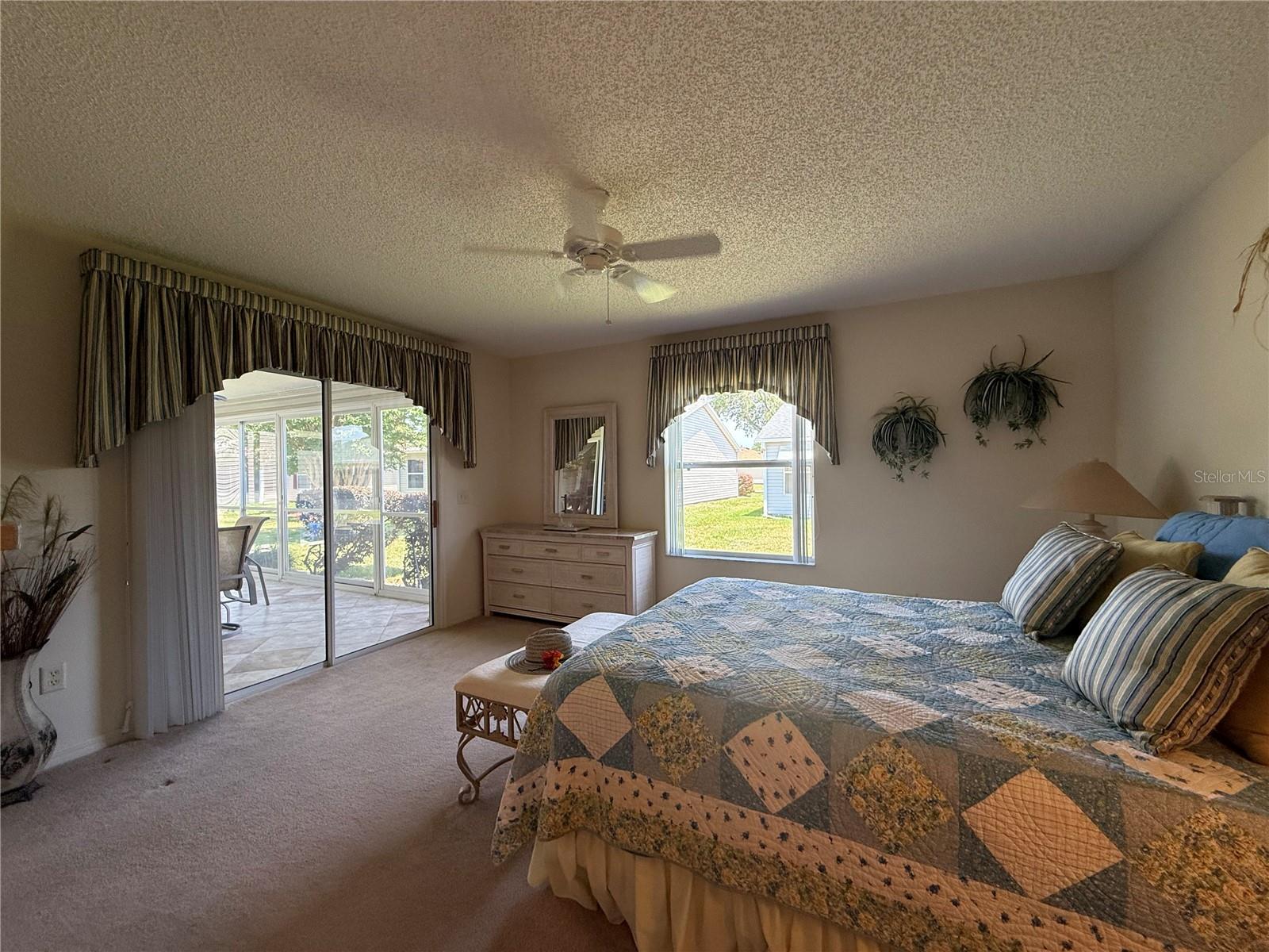 1071 BLYTHE WAY
