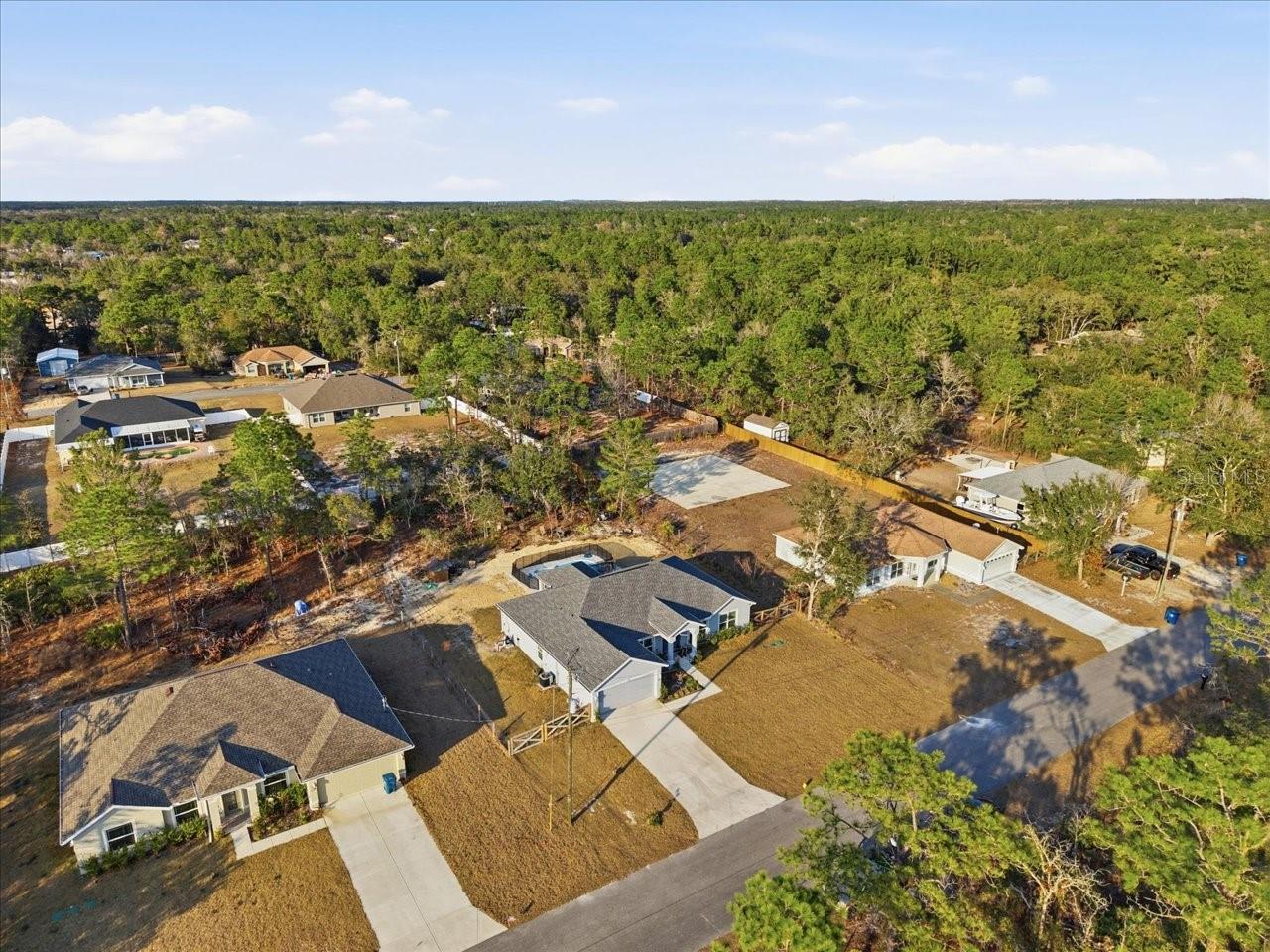 ROYAL HIGHLANDS - Residential