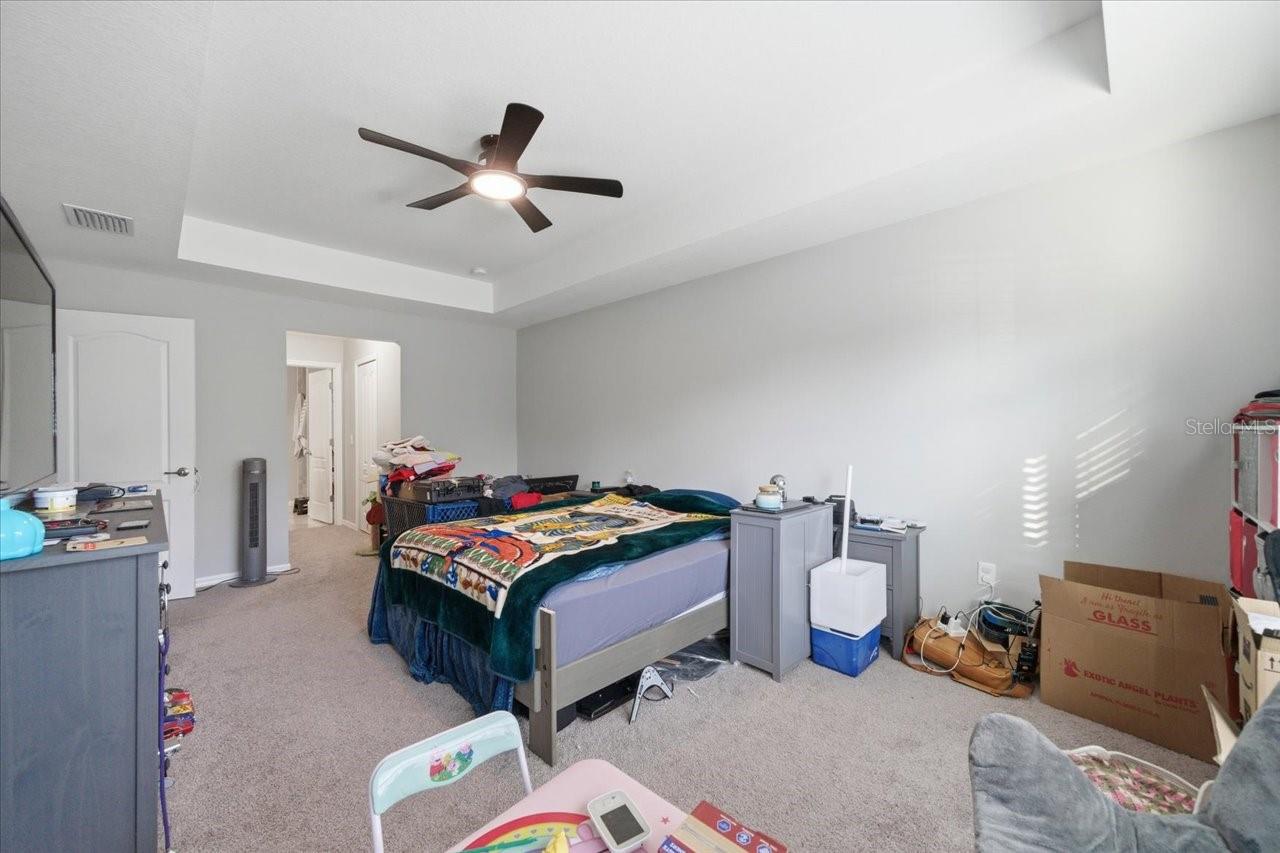 ROYAL HIGHLANDS - Residential