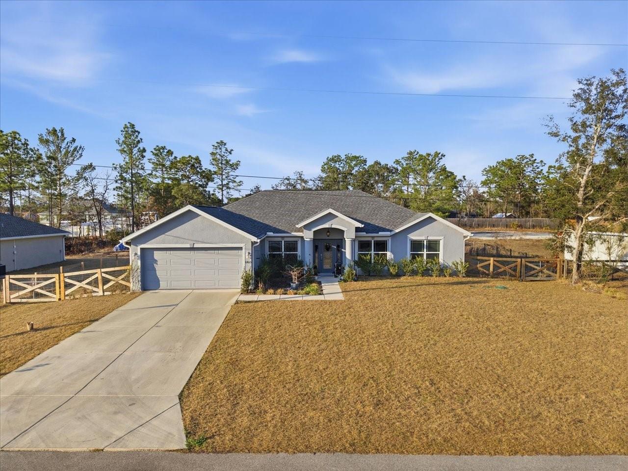 ROYAL HIGHLANDS - Residential