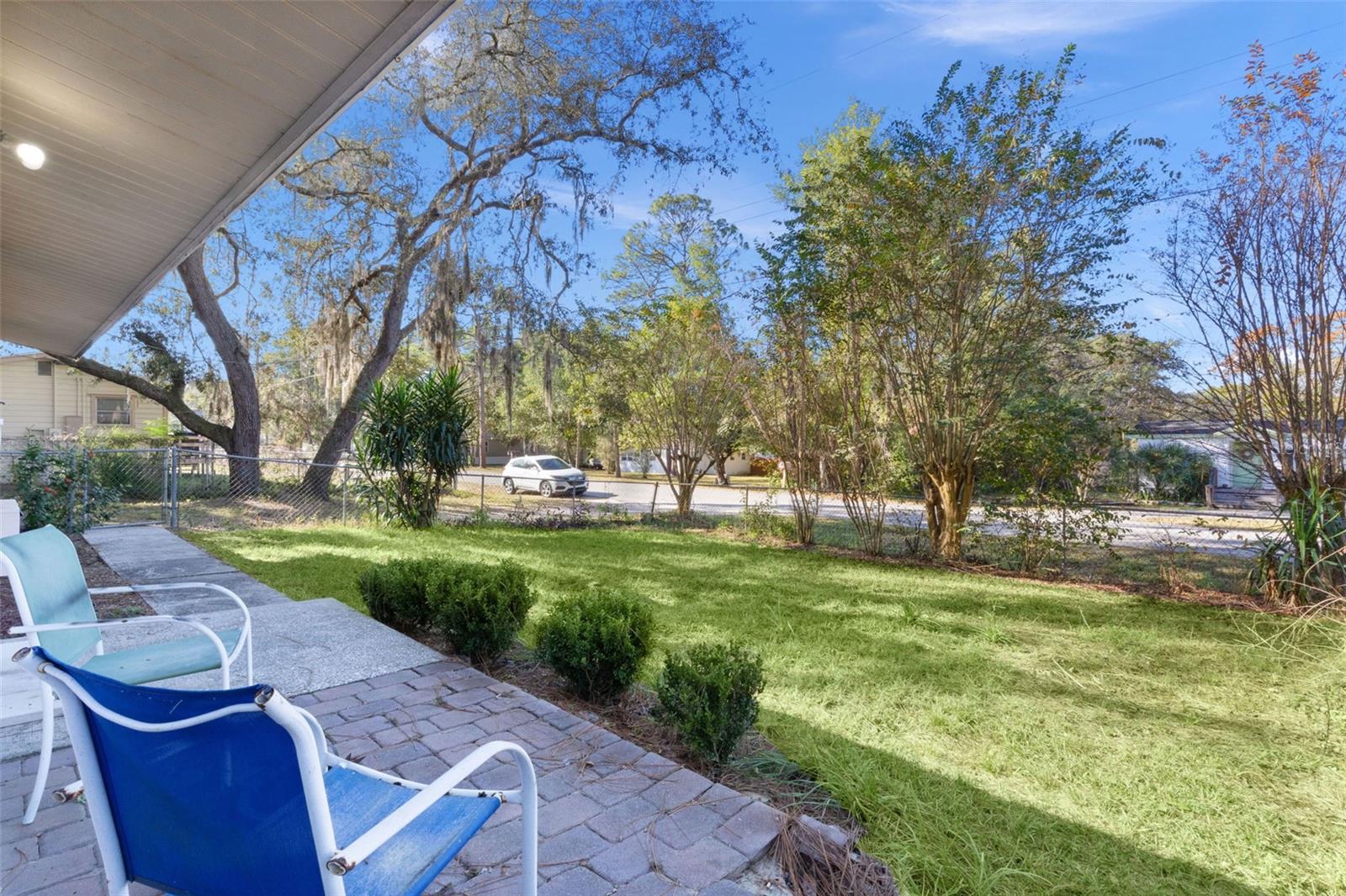 SMITH LAKE VILLAGE - Residential