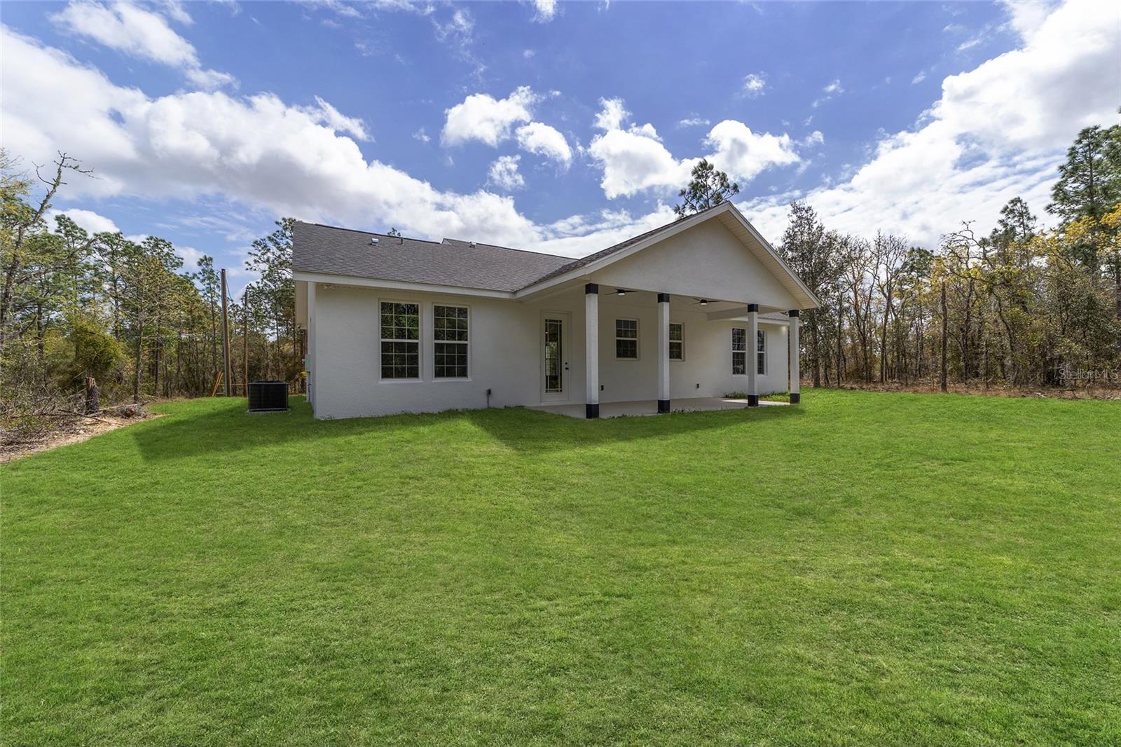 WILLISTON HYLNDS GOLF & C CLUB ESTATE - Residential Lease