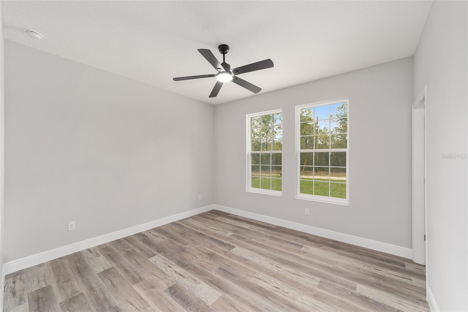 WILLISTON HYLNDS GOLF & C CLUB ESTATE - Residential Lease