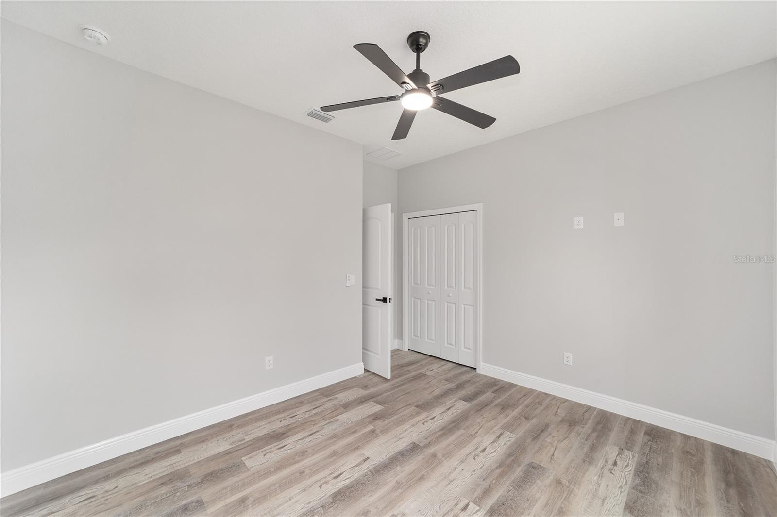 WILLISTON HYLNDS GOLF & C CLUB ESTATE - Residential Lease