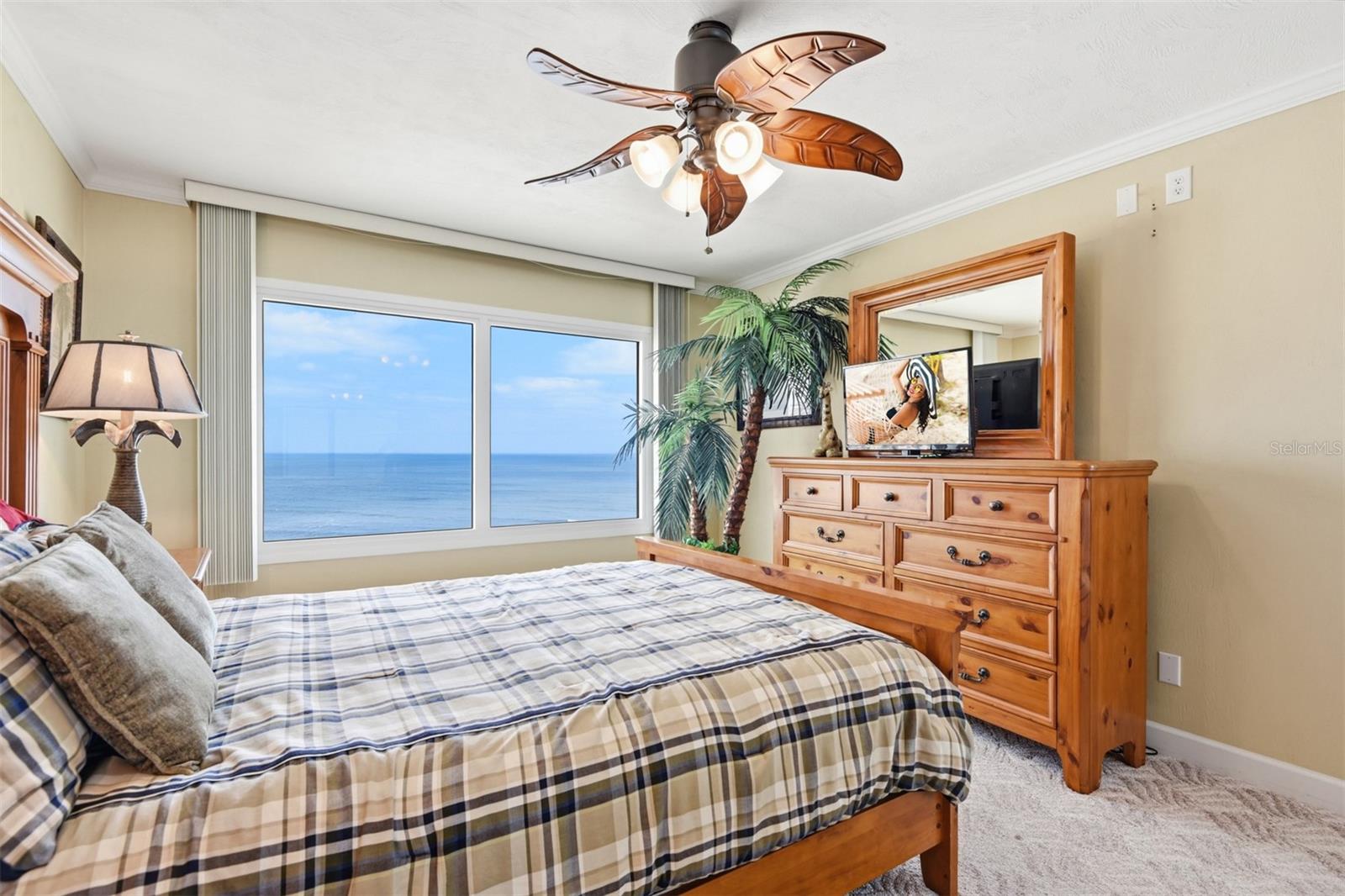 PENINSULA CONDO - Residential