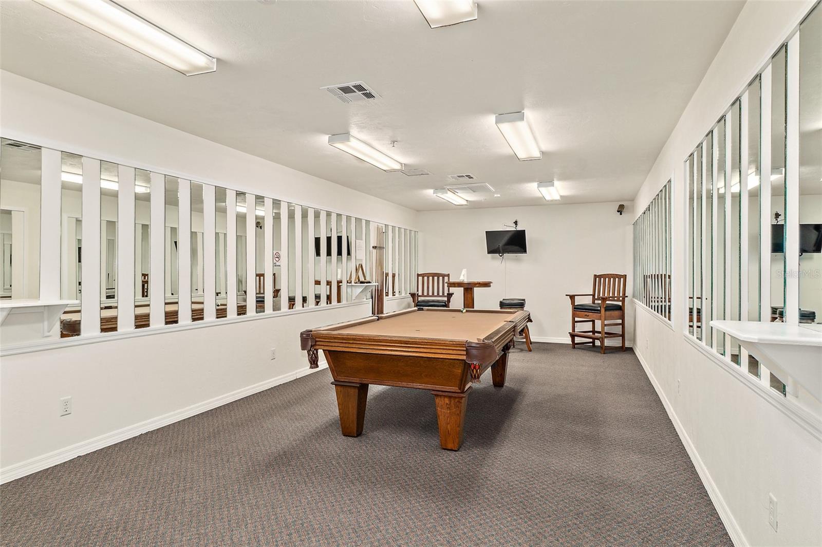 PENINSULA CONDO - Residential