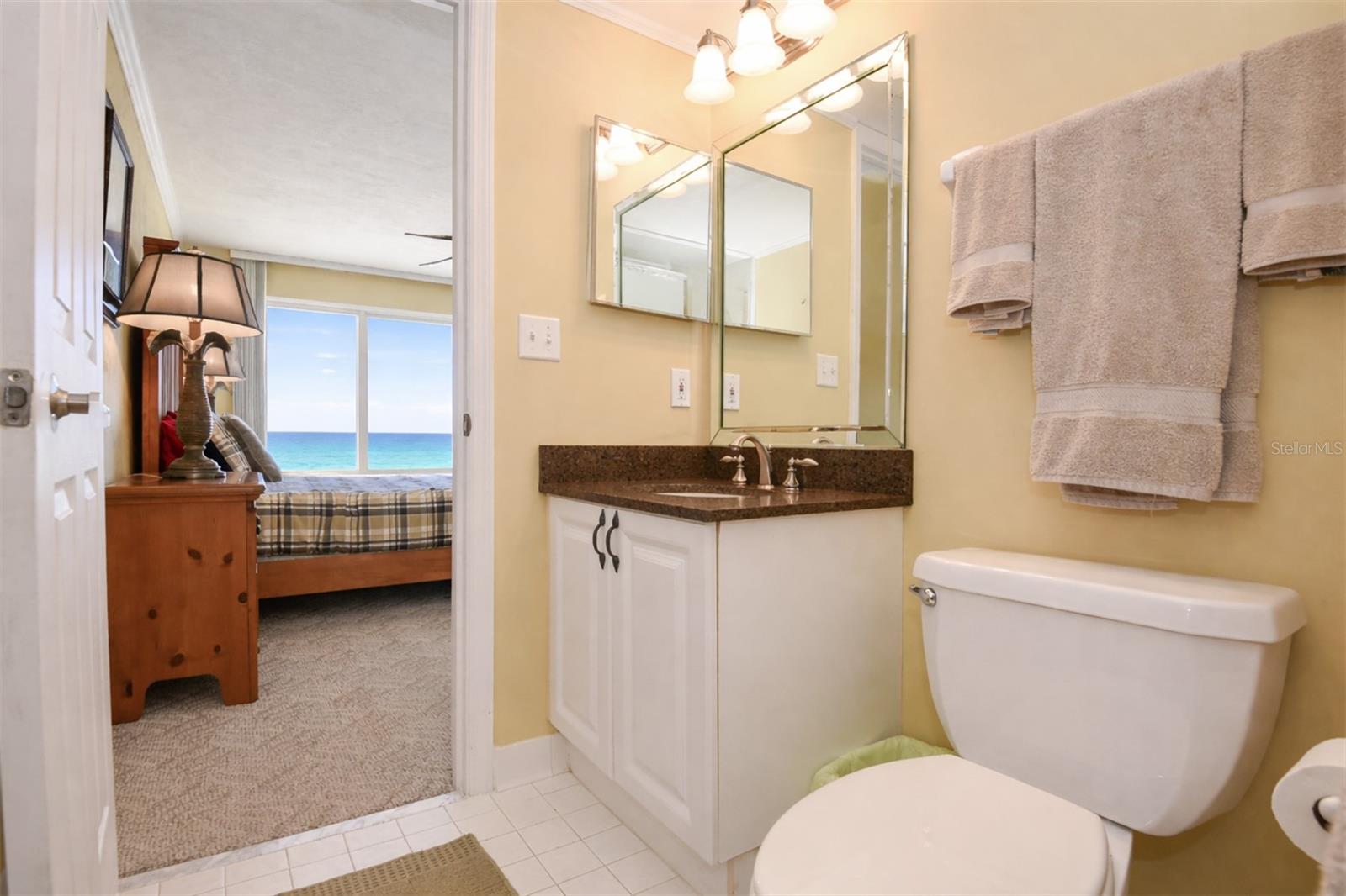 PENINSULA CONDO - Residential