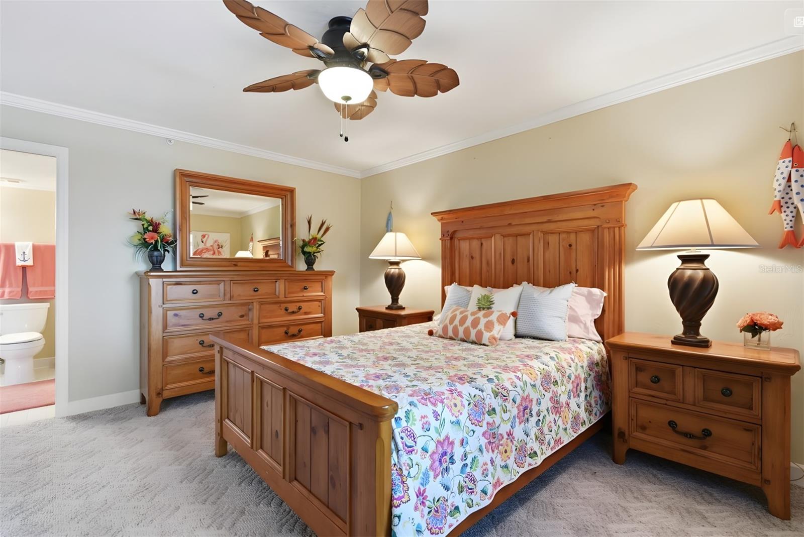 PENINSULA CONDO - Residential