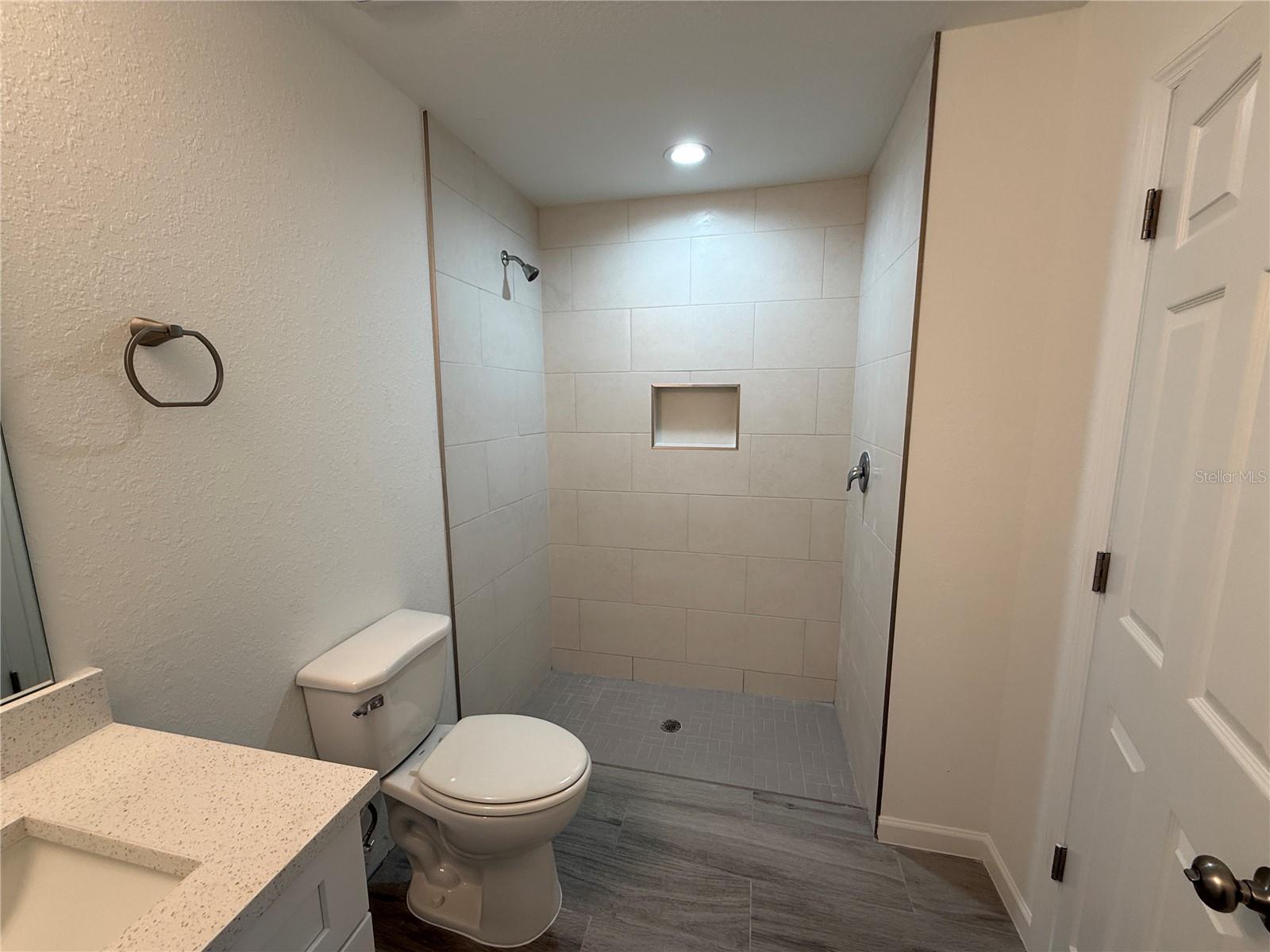 PORT CHARLOTTE SUB 08 - Residential Lease