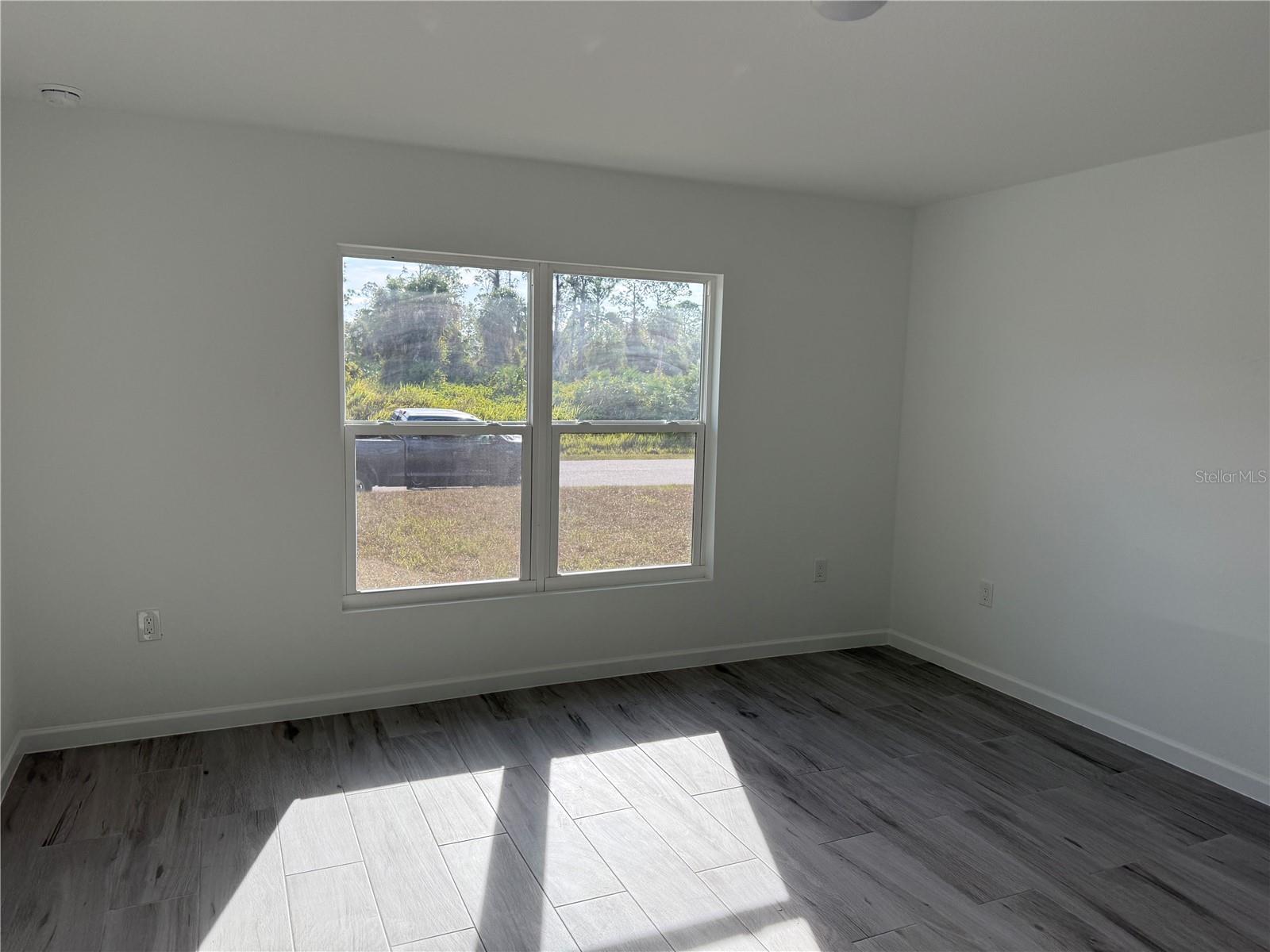 PORT CHARLOTTE SUB 08 - Residential Lease