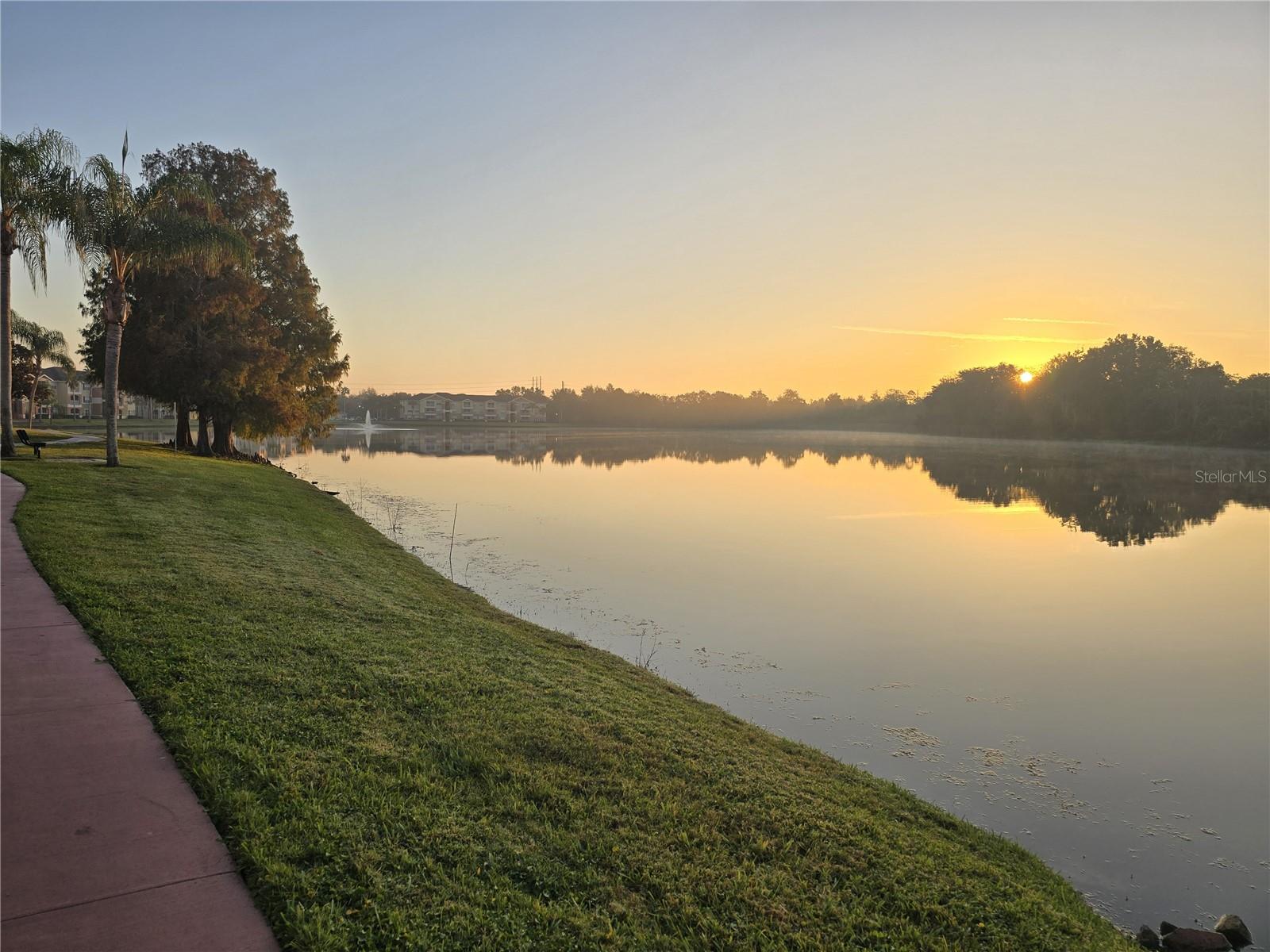 VILLAS AT LAKESIDE A CONDO - Residential