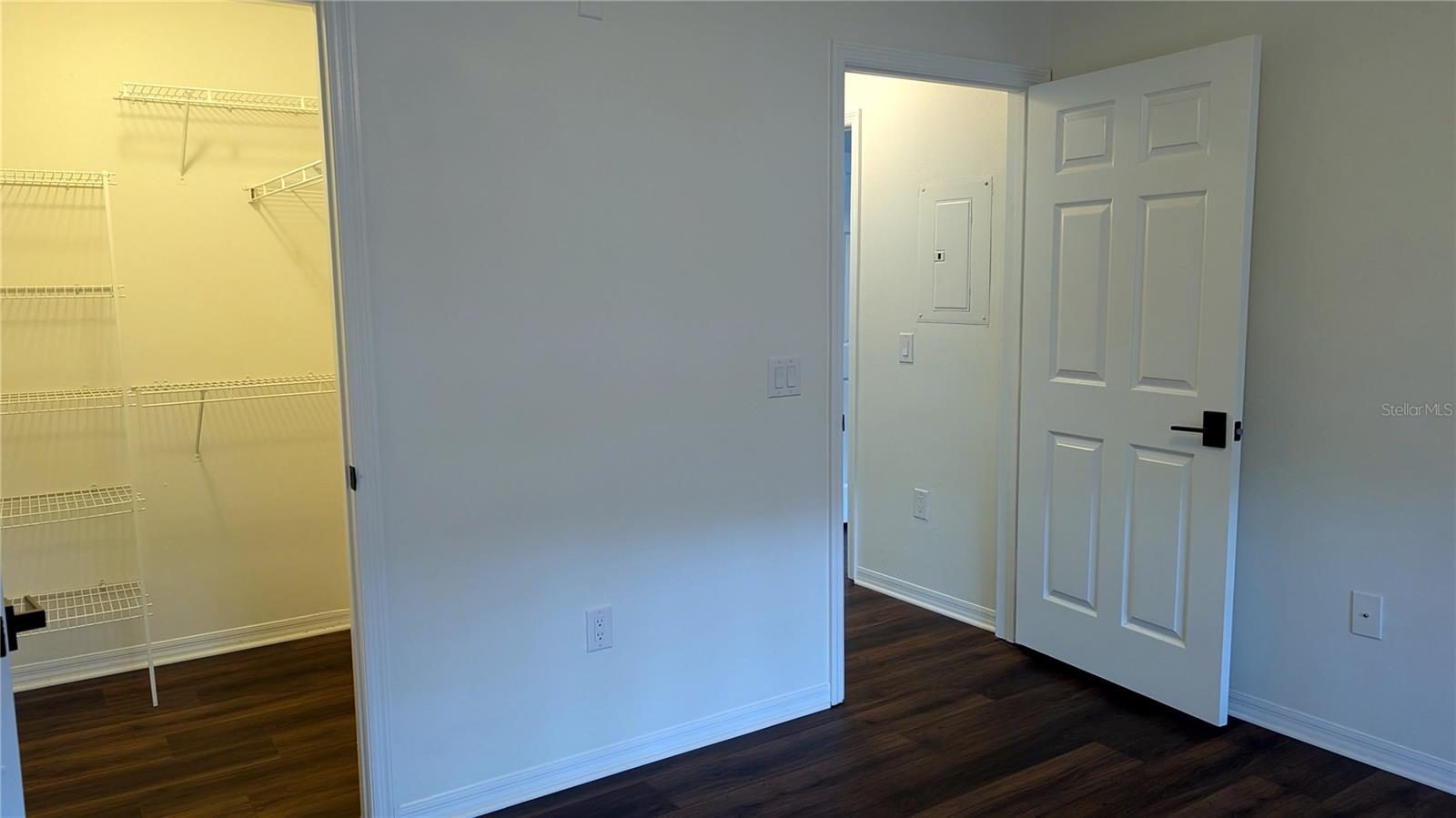 VILLAS AT LAKESIDE A CONDO - Residential