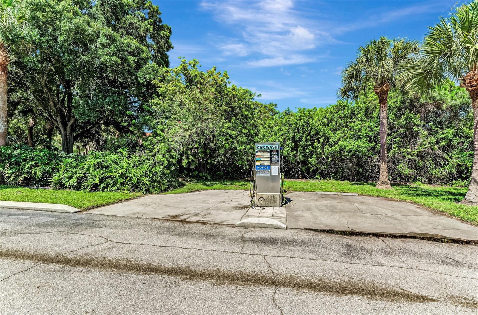 VINTAGE GRAND - Residential