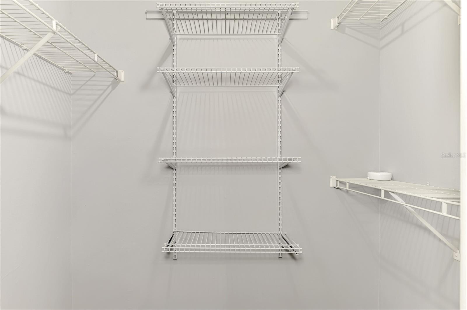 VINTAGE GRAND - Residential