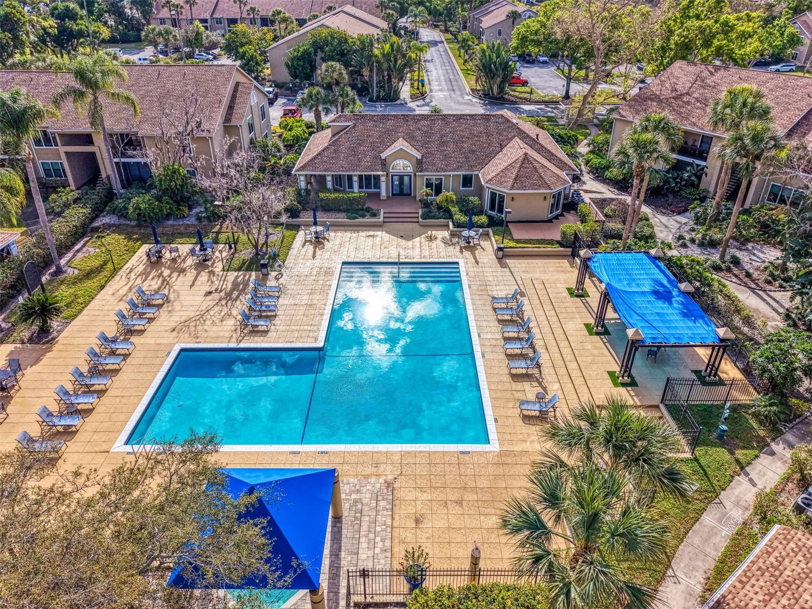 VINTAGE GRAND - Residential