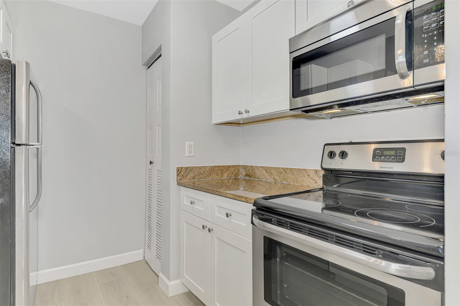 VINTAGE GRAND - Residential