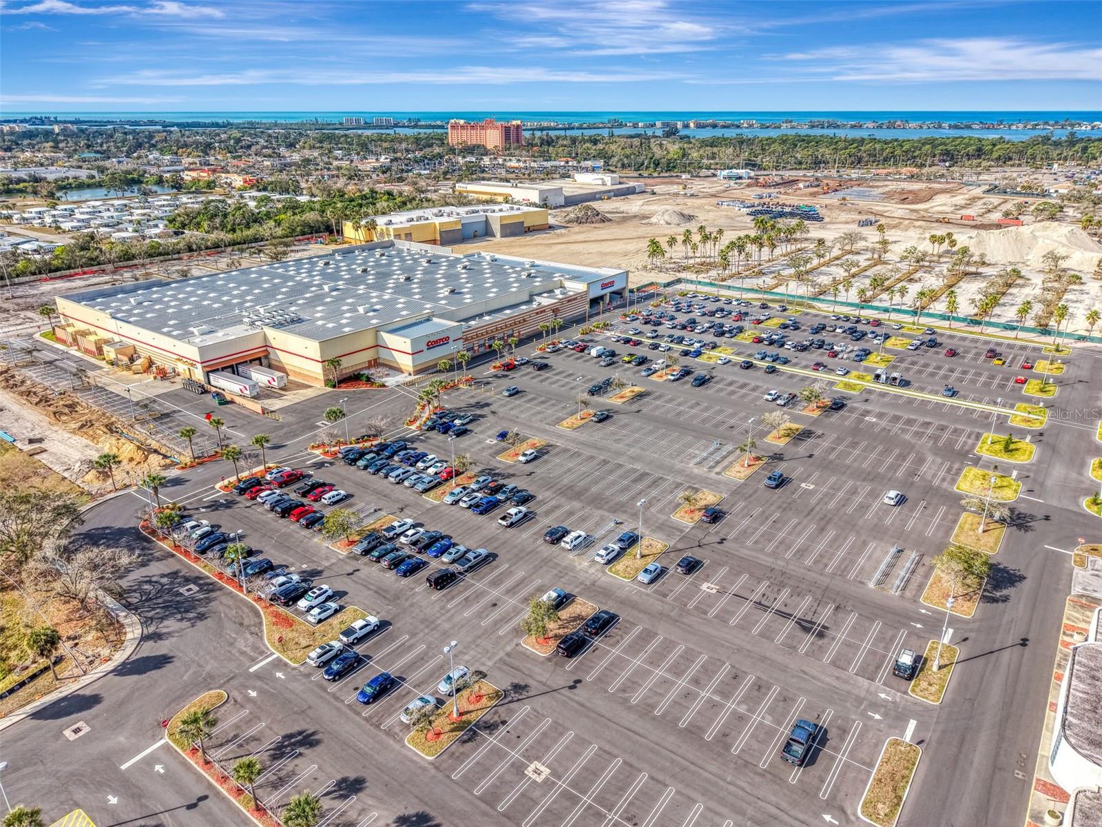 VINTAGE GRAND - Residential