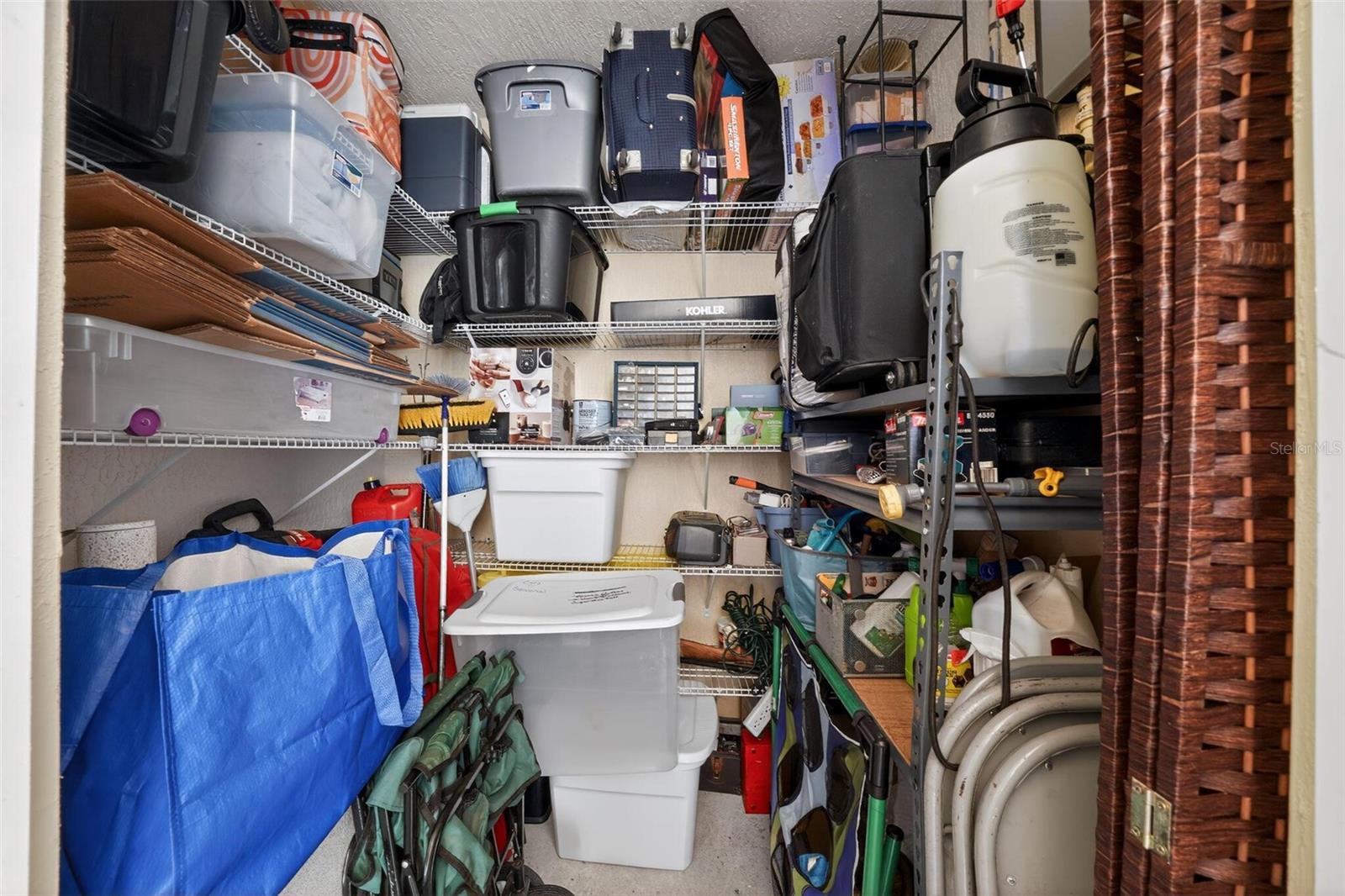 MAJESTIC COVE - Residential