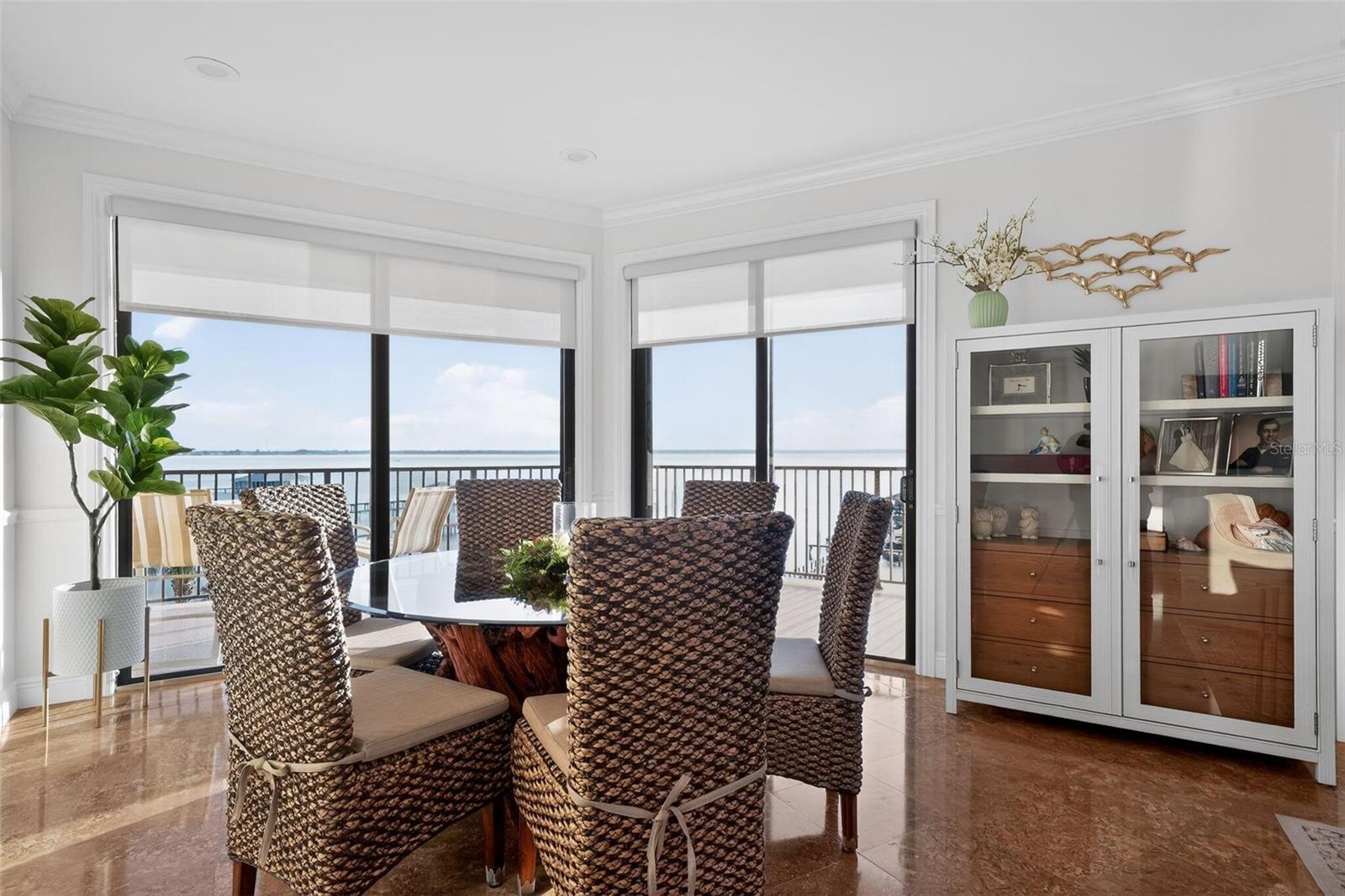 MAJESTIC COVE - Residential