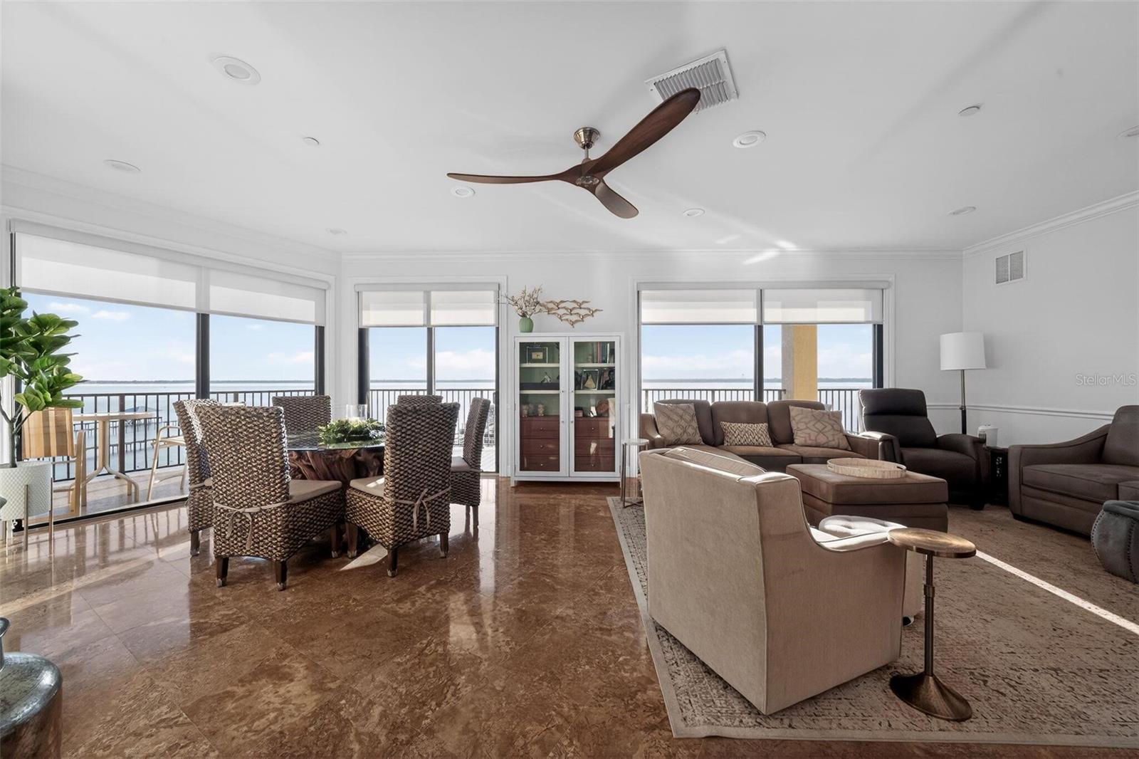 MAJESTIC COVE - Residential