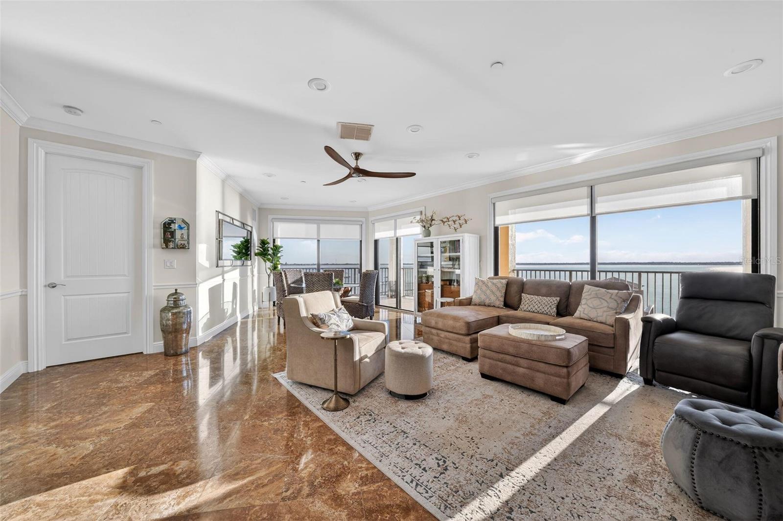 MAJESTIC COVE - Residential