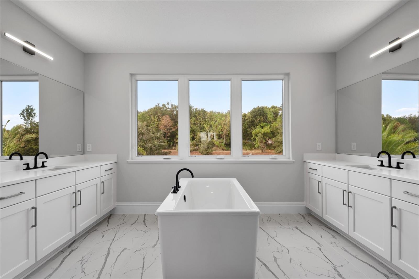 BELLA COLLINA EAST SUB - Residential